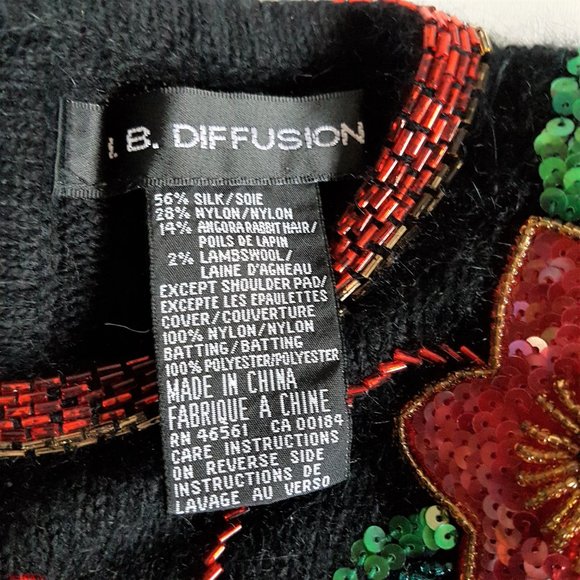 Vintage 1980s I.B. Diffusion angora blend sweater. - Picture 4 of 8